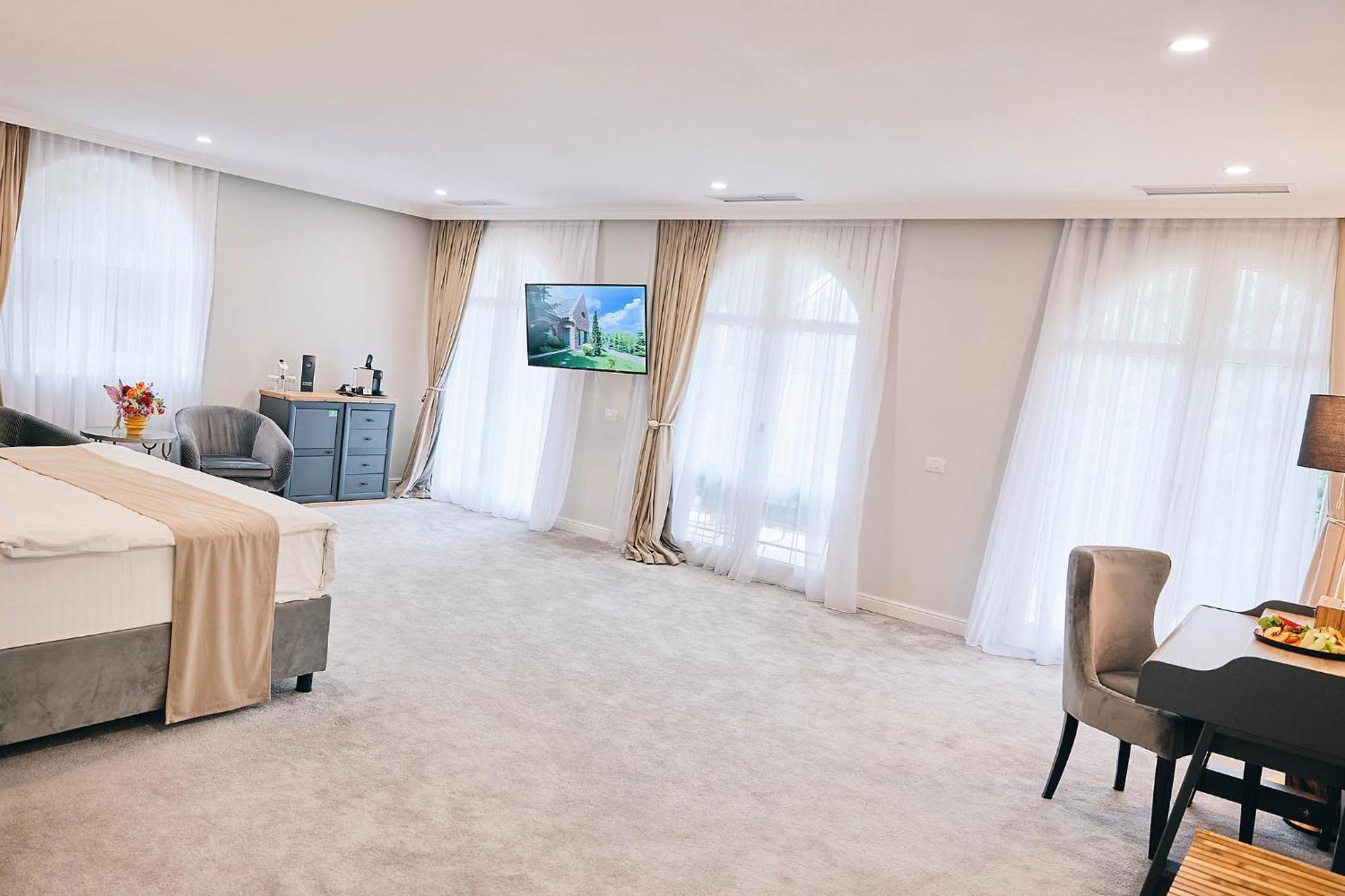 Lacul Verde Resort Ploieşti Eksteriør billede