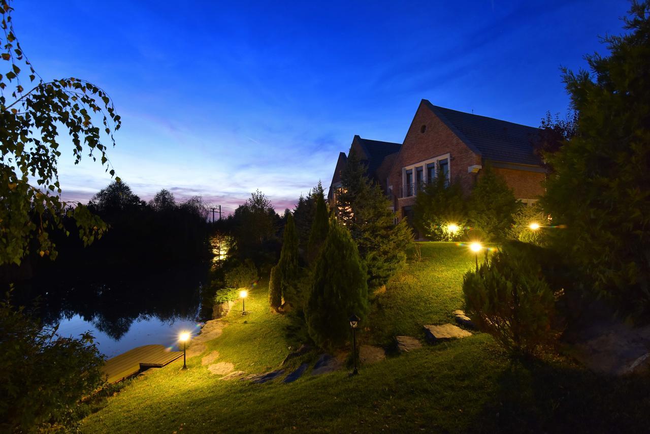 Lacul Verde Resort Ploieşti Eksteriør billede